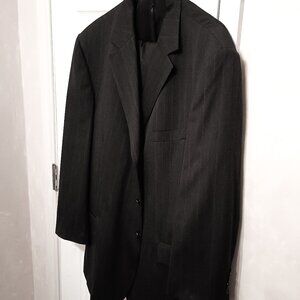 Hardwick Men 2 Piece Dark Gray Suit